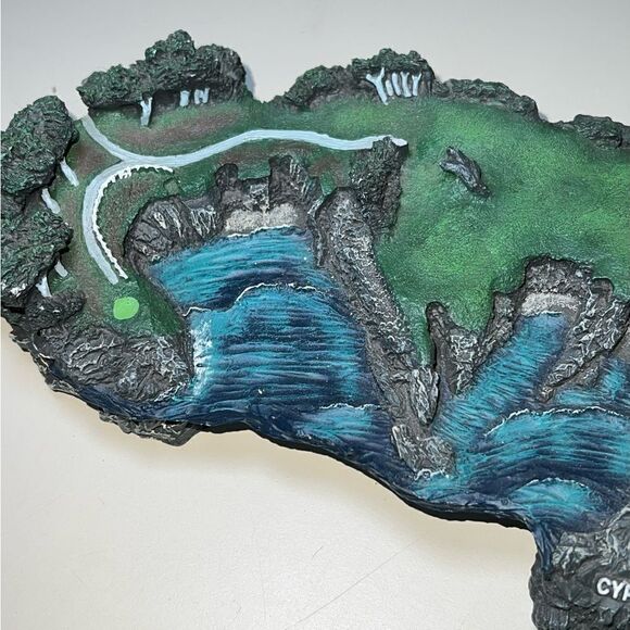 The Danbury Mint 1995 Legendary Golf Holes The 16th at Cypress-‎ EUC - Picture 3 of 4